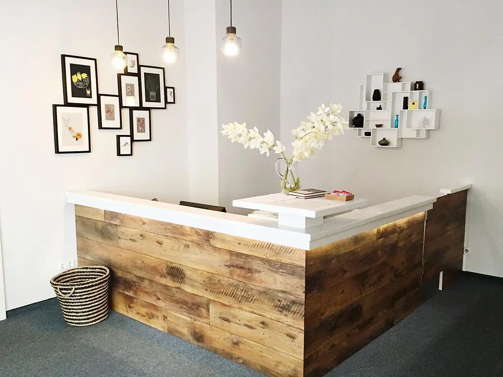 Pension Absolut Berlin Guest house